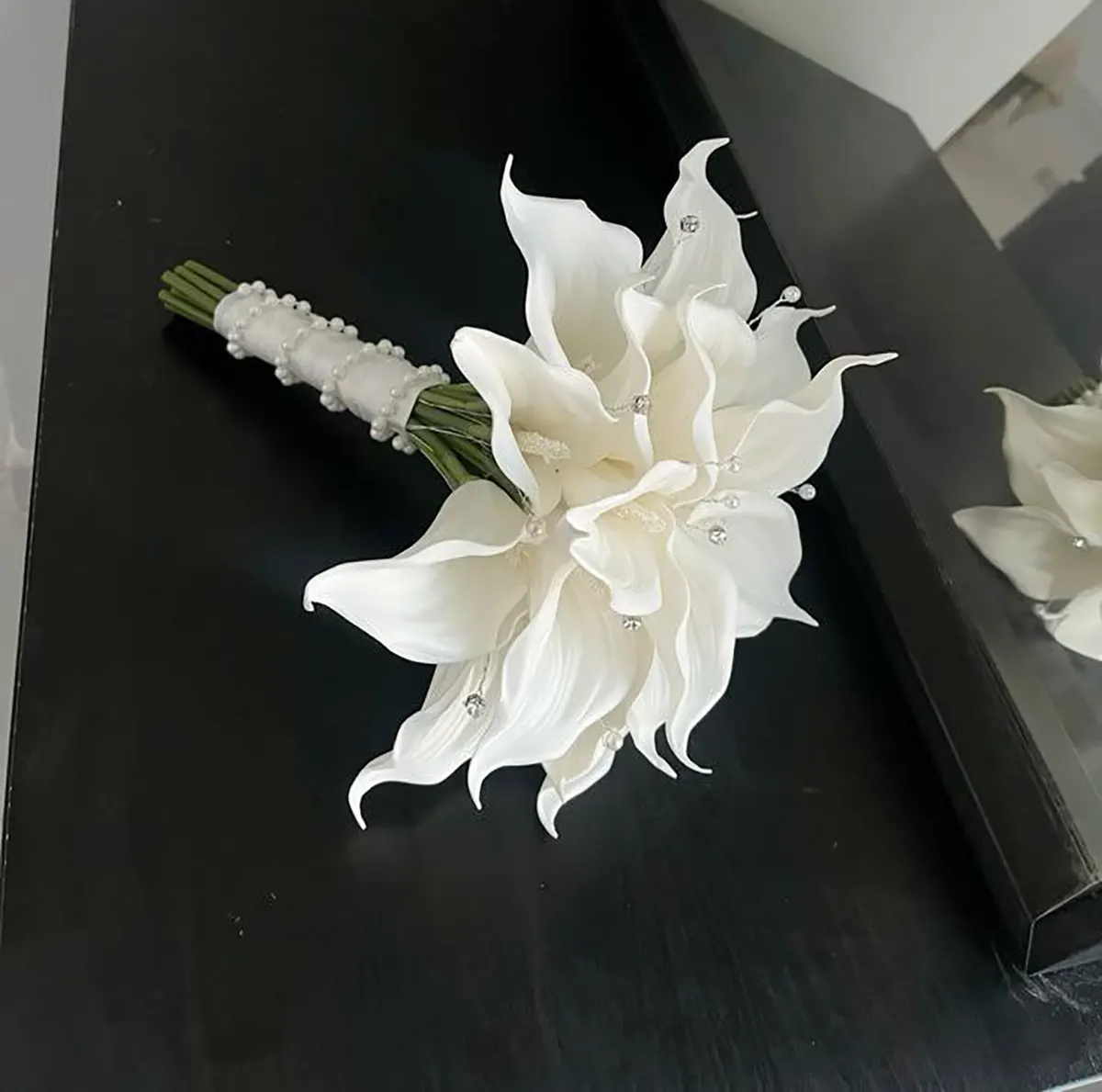 دسته گل عروس اروپایی در اینستاگرام
