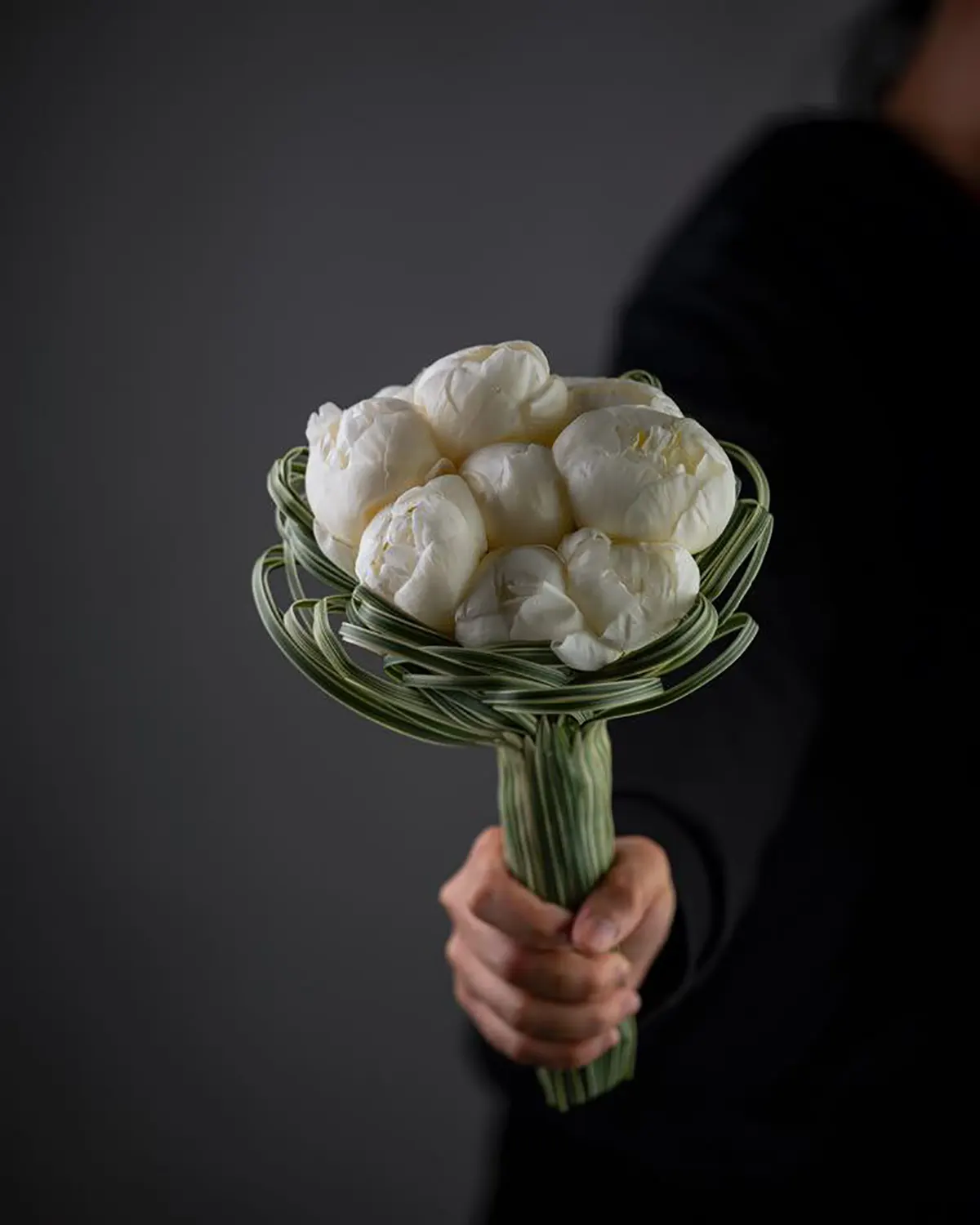 دسته گل عروس لاکچری
