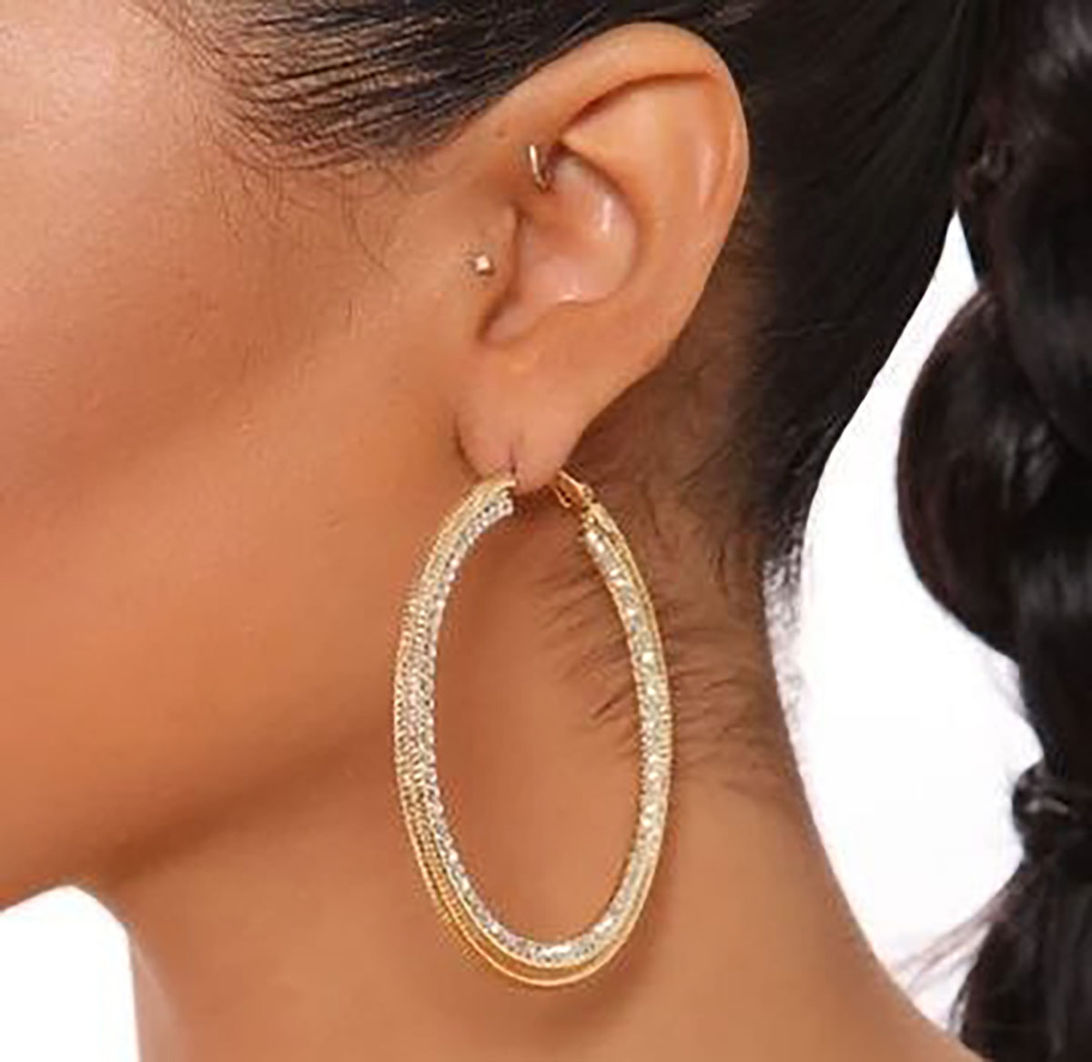 گوشواره حلقه ای گوی دار
