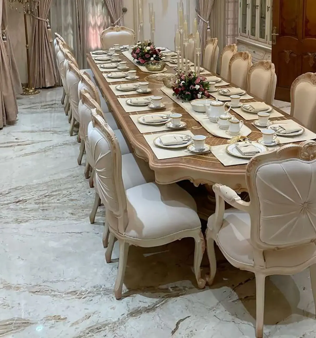 میز ناهار خوری چوبی 