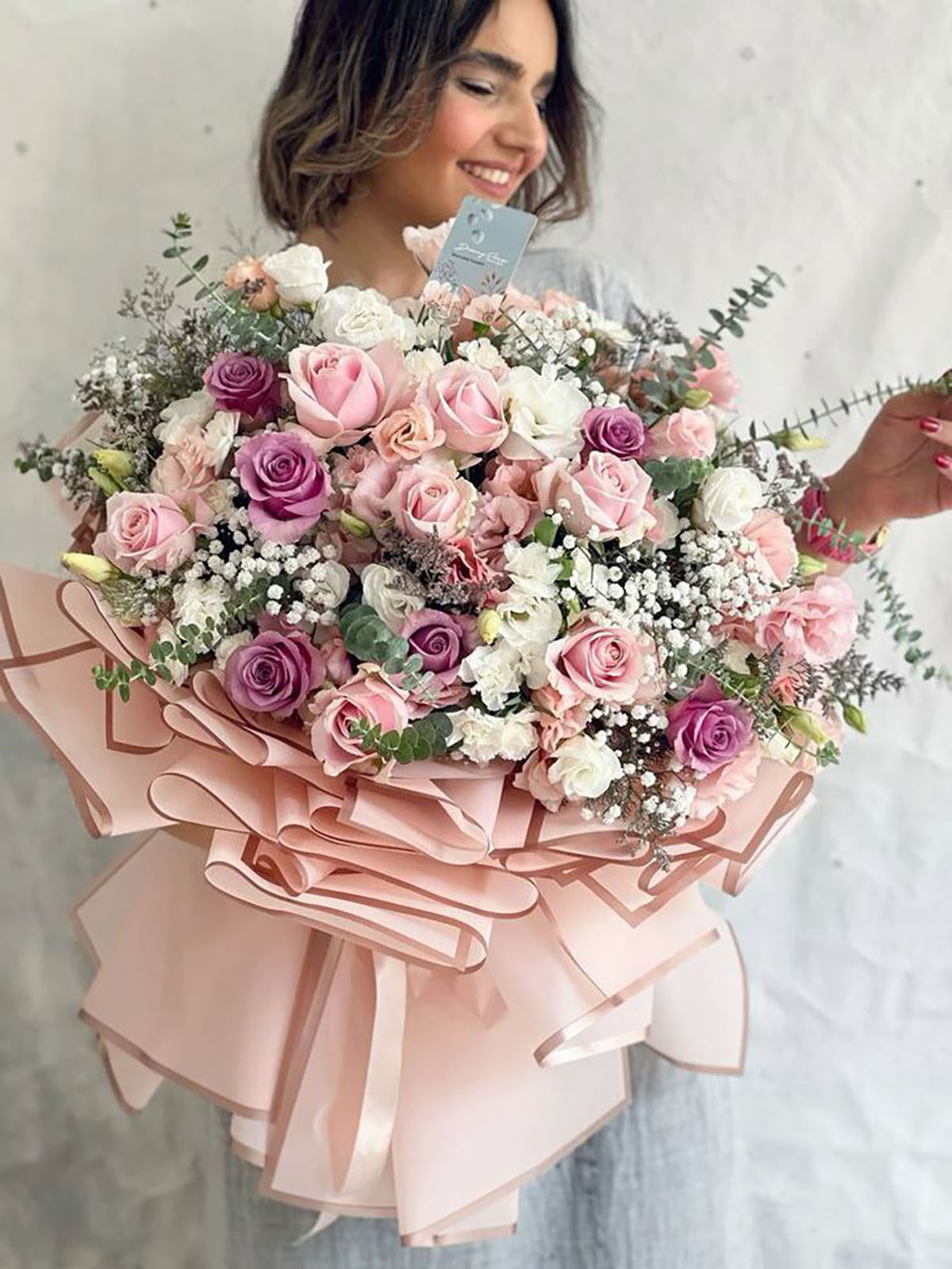 دسته گل کوچک برای هدیه
