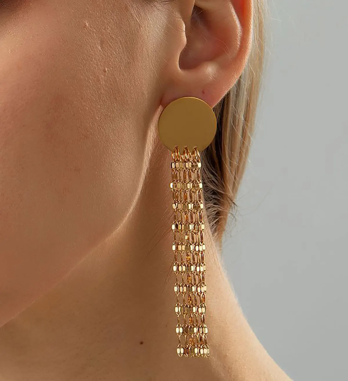گوشواره نگین دار میخی
