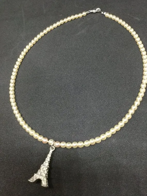 چوکر مرواریدی باریک آویزدار